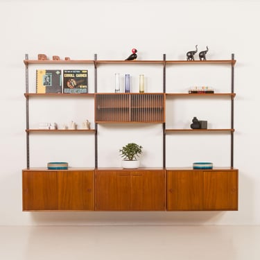 Kai Kristiansen mid century modern teak wall unit for FM Mobler, Denmark 1960s 