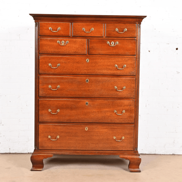 Kindel Furniture Georgian Carved Solid Mahogany Highboy Dresser