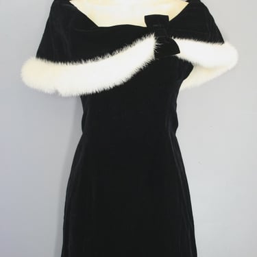1960s Velvet Evening Gown With Mink Collar- Couture by Jacques Heim // Heim Jeunes Filles - Size Small 