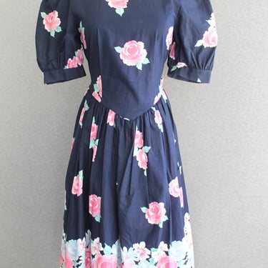 1980s - Puff Sleeve - Tea Dress - Cotton - Navy Blue /Floral - by Eber 
