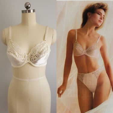 1980s "Pretty Bali" Satin and Lace Bali Bra - 80s Lingerie - 80's Women's Vintage Bra Size 36C 