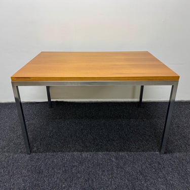 Mid-Century Modern Extendable Walnut Dining Table Walter Wirtz for Wilhelm Renz | 1960s 