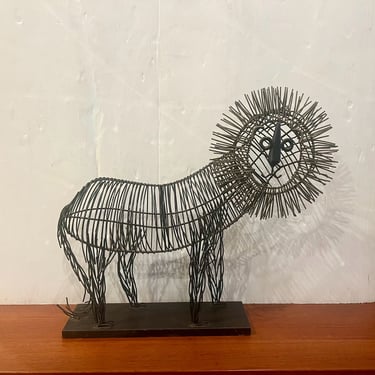 Fantastic Metal Wire Large Lion Sculpture in the Style of C. Jere
