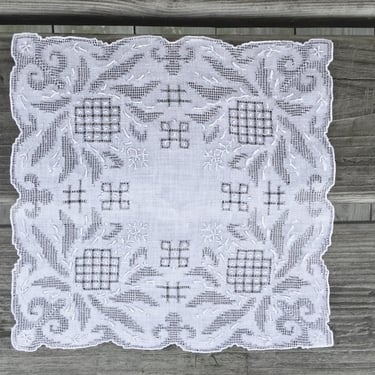 Vintage Appenzell lace wedding Hankie, White pulled thread embroidered Bridal Handkerchief, Something old wedding keepsake 
