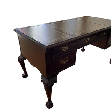 Hekman Ball &amp; Claw Mahogany Leather Top Desk KW214-41