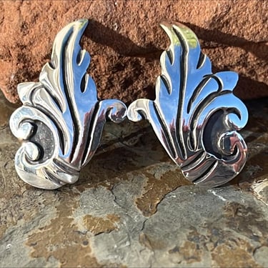 Vintage Taxco Sterling Silver Leaf Screw Back Earrings c. 1940's 