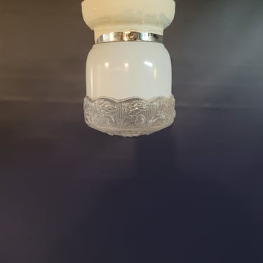 Flush Mount Lighting Fixture with Glass Shade 8.5