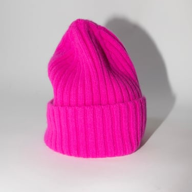 Le Grand Beanie in Poppy Pink