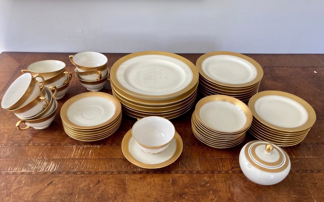 Gold rimmed china best sale