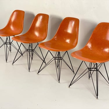 Charles and Ray Eames for Herman Miller (Set of 4) Fiberglass Chairs, Circa 1963 - *Please ask for a shipping quote before you buy. 