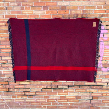 vintage red early's of whitney cotswold throw wool blanket / 49in x 68in 