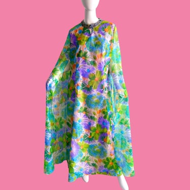 Vintage 1960s Designer Hawaiian Psychedelic Kimono Caftan Plus Size - A Rare and Vibrant Piece of Fashion History 