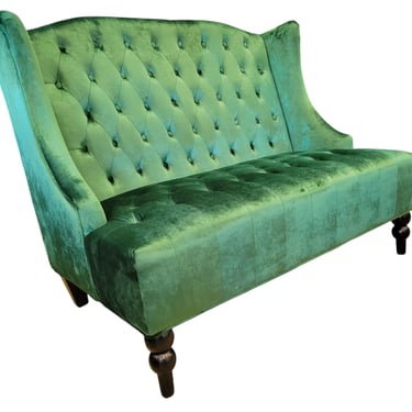 Green Velvet Tufted Seat