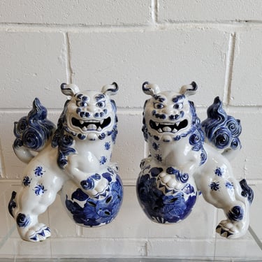 Pair of Vintage Japanese Kutani Foo Dogs