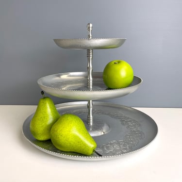 Aluminum 3 tier server - vintage 1950s Gailstyn server 