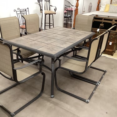 Hampton Bay Outdoor Dining Set