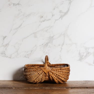 vintage french buttocks basket