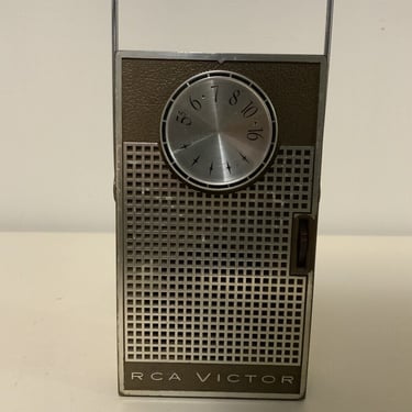 RCA Victor AM Radio Battery Operated Working Condition Model 1-RG-34 