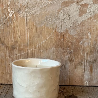 DBO HOME X WNDRMADE STUCCO CANDLE