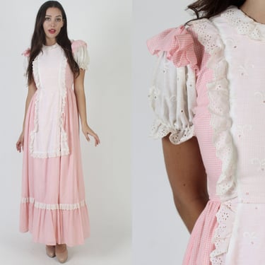 Cottagecore White Eyelet Bohemian Maxi Dress / Gingham Country Barbiecore Dress / Vintage 70s Ruffle Hippie Wedding Gown 