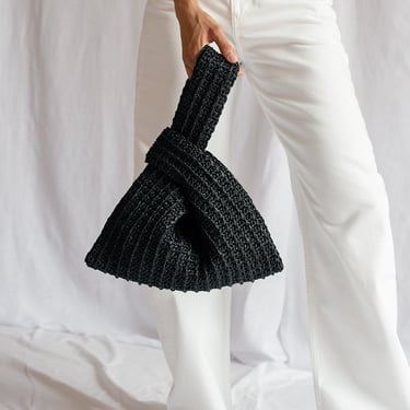 Raffia Knot Bag in Black, Crochet Raffia Handbag, Summer Wrist Bag, Minimal Straw Bag, Handcrafted Pouch Purse — The Raffia Knot Bag 