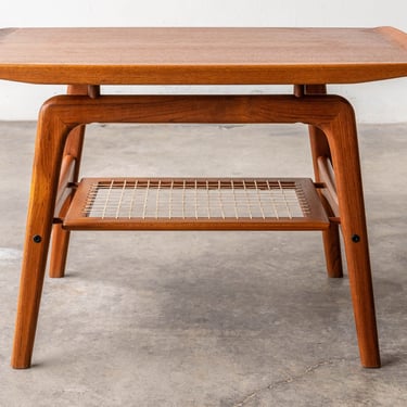 Classic Danish Side Table by Arne Hovmand-Olsen for Mogens Kold in Teak 
