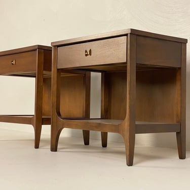 Broyill Brasilia Nightstands Model 6130-90, Circa 1960s - *Please ask for a shipping quote before you buy. 