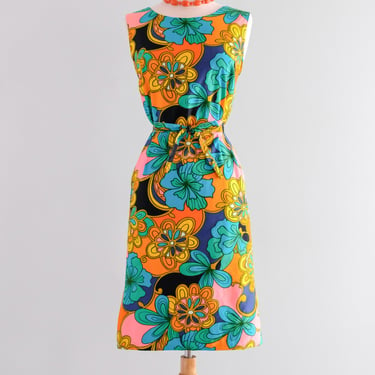 Fantastic 1960's Bright Floral Hawaiian Shift Dress / Sz M