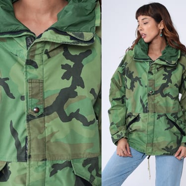 Hooded Camouflage Jacket 80s Army Windbreaker Jacket Military Camo HOOD Commando Cargo Olive Drab Green Hoodie 1980s Vintage Small S 