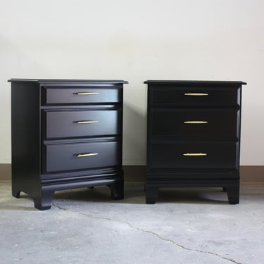 AVAILABLE**Pair of Vintage Satin Black Nightstands//Refinished Set of Bedside Tables//Matching Painted Side Tables//Modern Black Nightstand 