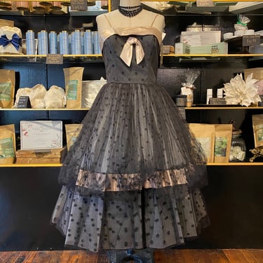 1950s party dress, black tulle, vintage prom dress, flocked polka dot, balloon hem, fit and flare, medium, mrs maisel, tea length, 28 29, m 