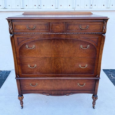 1930s Widdicomb Tallboy Dresser Chest of 4 Drawers with Burl Wood and Carved Details - Vintage French Regency Louis XVI Style Furniture 
