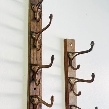 Rustic Metal Acorn Hooks on Boards Entryway Rack Jewelry Rack Brass Hooks Vintage Architectural Hat Rack Scarf Rack Display Industrial 