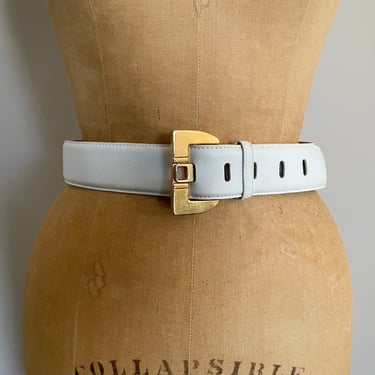Vintage ‘80s - early ‘90s MILOR white leather belt with gold buckle | genuine leather belt, ladies S/M 