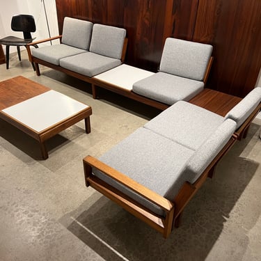 Martin Borenstein modular sectional