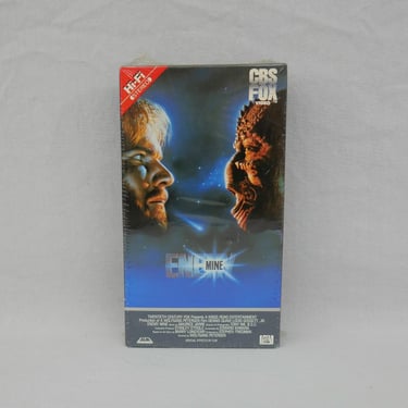 VHS tape of Enemy Mine (1985) - Classic Science Fiction Sci Fi 1980s Movie - 1986 CBS/Fox Video release in open shrink - plays great 