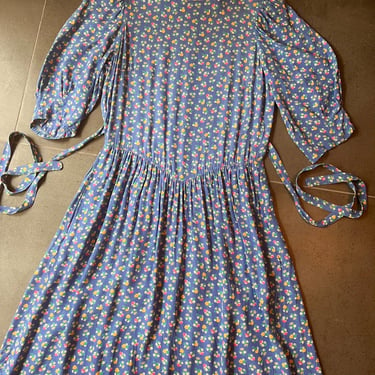 80s 90s Periwinkle Floral Puff Sleeve Romantic Dress Size M / L 