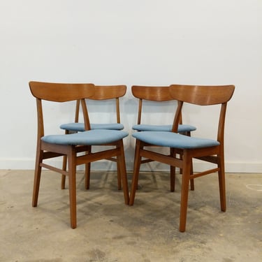 Set of 4 Vintage Danish Modern Dining Chairs by Farstrup 