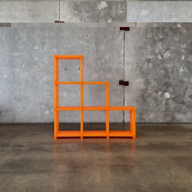 Doron Lachisch Cubitec Modular Shelf