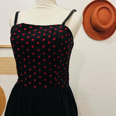 1960s Lanz of Salzburg Velour Black Red Embroidered Mod Daisy Floral Mini Dress 