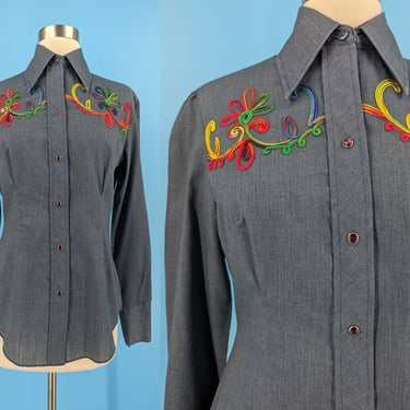 Vintage Seventies JC Penney Western Apparel Chambray Rainbow Embroidered Long Sleeve Pearl Snap Blouse - 70s Medium 