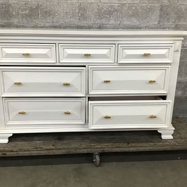 Lowboy Dresser (Seattle)