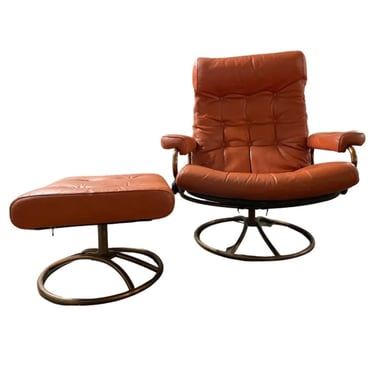 Mid-Century Modern Orange Leather Ekornes Stressless Recliner Chair with Ottoman 
