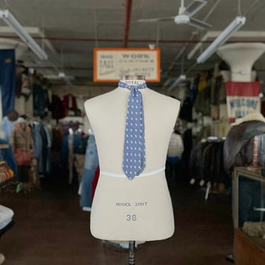 Vintage 1940s 1950s Neat Figured Pattern Necktie 
