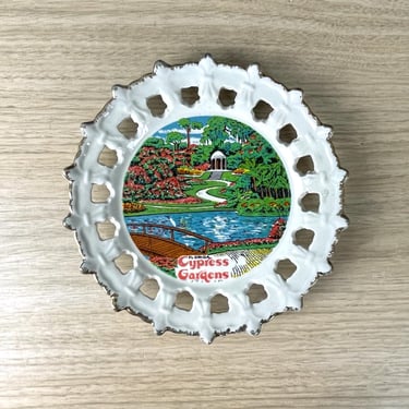 Cypress Gardens Florida souvenir plate  - 1970s vintage road trip souvenir 