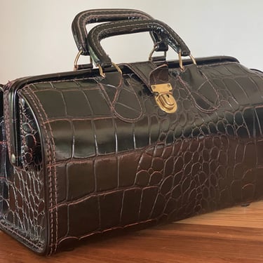 Vintage Leather Faux Alligator Doctors Bag Purse With Key 