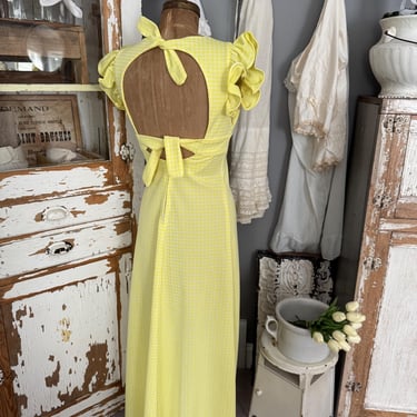 Vintage 60s Abstract Patchwork Gingham Maxi Dress Sweetheart Neckline; 60s Spring Feminine Butter Yellow White Plaid Maxi Dress Open Back M 