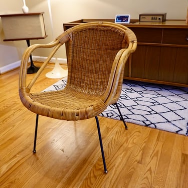 Free Shipping - Vintage Mid-Century Modern Rattan & Sculpted Bamboo Hoop Chair With Iron and Brass Legs 