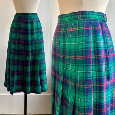 Vintage 50s 60s PLAID PLEATED Wool Skirt / MacNeil Tartan / Pendleton 