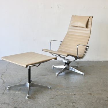 Mid Century 1960s Herman Miller Eames Aluminum Group Lounge Chair and Ottoman 